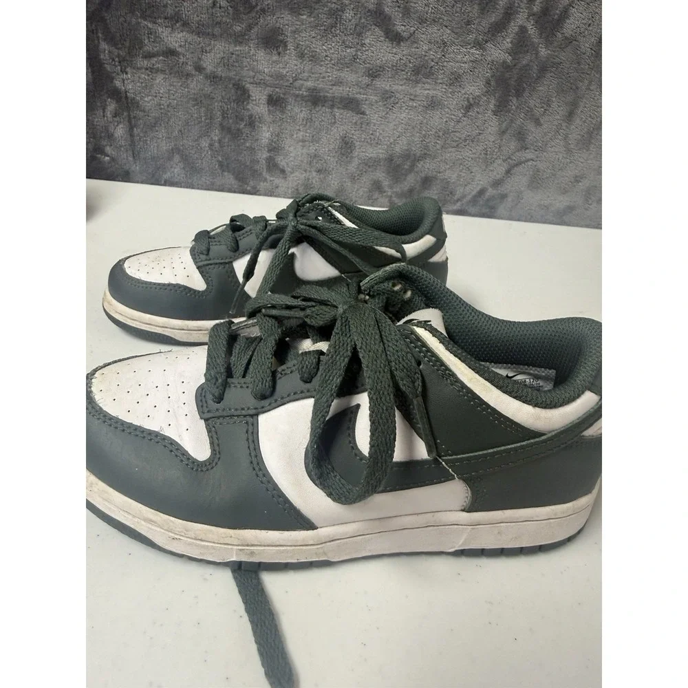 Nike Dunk Low Retro Size 1Y Vintage Green White Casual Shoes FB9108-120